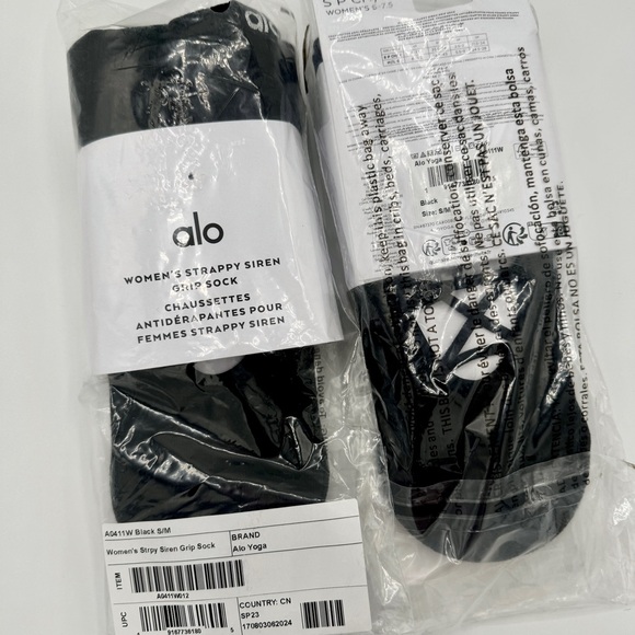 NWT Alo Strappy Siren Grip Socks Black Ballet Barre Pilates Brand New ONE PAIR - Picture 2 of 16
